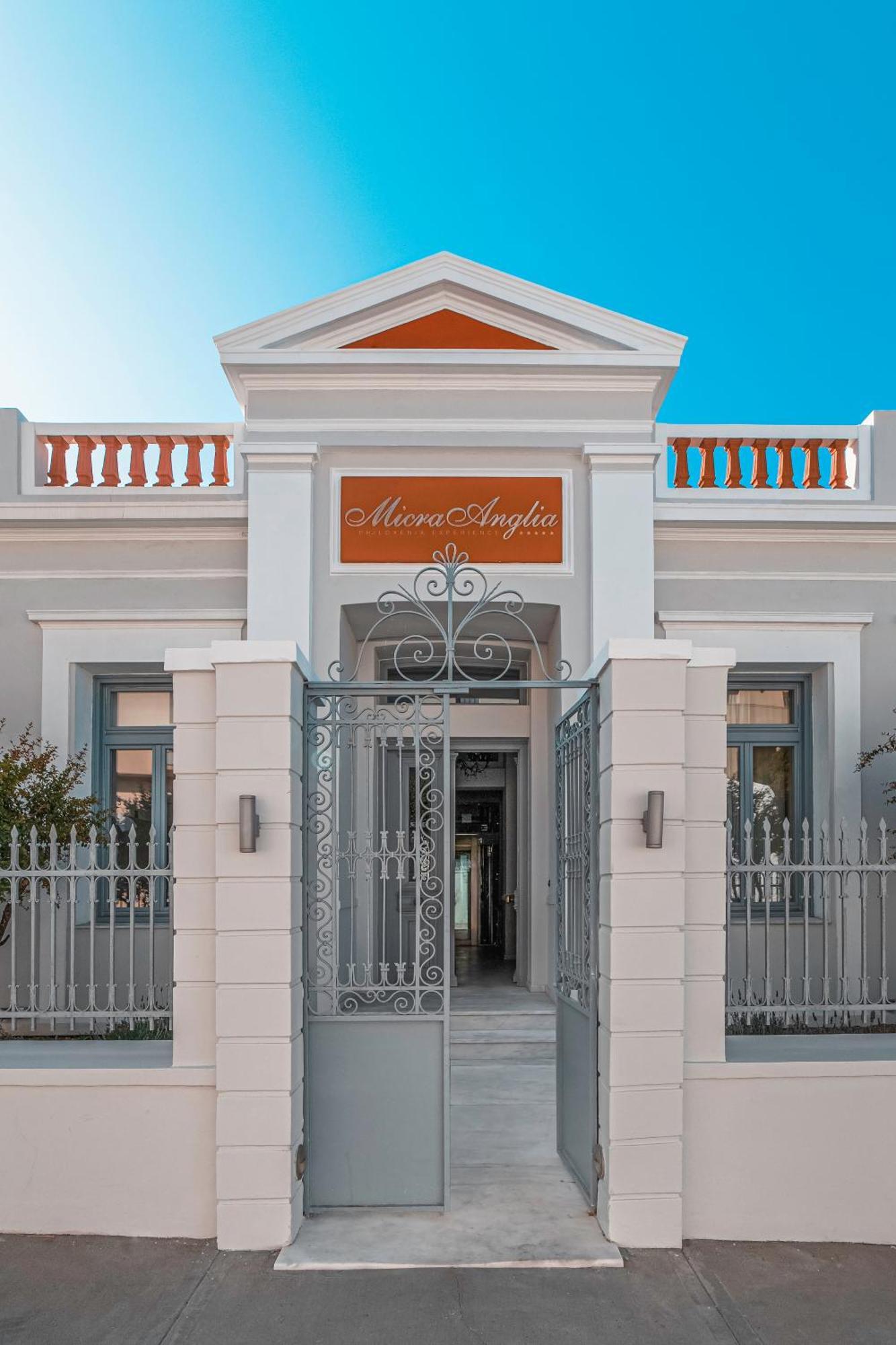 Micra Anglia Boutique Hotel & Spa Ándros Exteriér fotografie